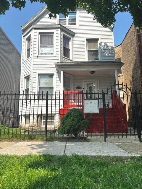 2522 N Hamlin Ave in Chicago, IL - Building Photo