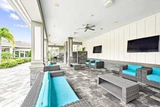Halston Waterleigh in Winter Garden, FL - Building Photo - Building Photo
