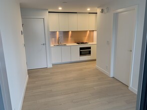 1480-1480 Howe St in Vancouver, BC - Building Photo - Building Photo