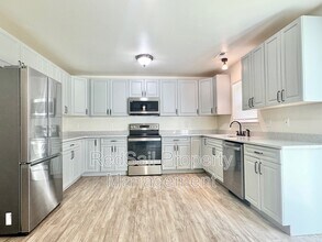 520 Michael Irvin Dr in Newport News, VA - Building Photo - Building Photo