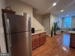 530 N 15th St in Philadelphia, PA - Building Photo - Building Photo