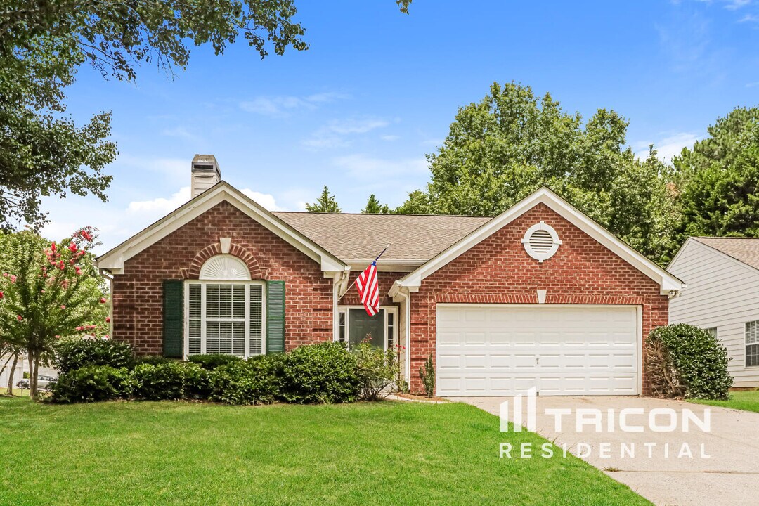370 Ethridge Dr NW in Kennesaw, GA - Foto de edificio