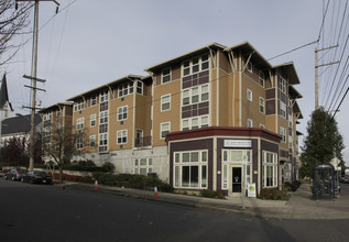 Z_Caritas Sacred Heart Villa in Portland, OR - Foto de edificio - Building Photo