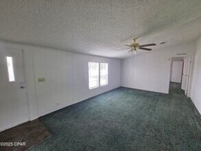 7117 Nebraska St in Panama City, FL - Building Photo - Building Photo