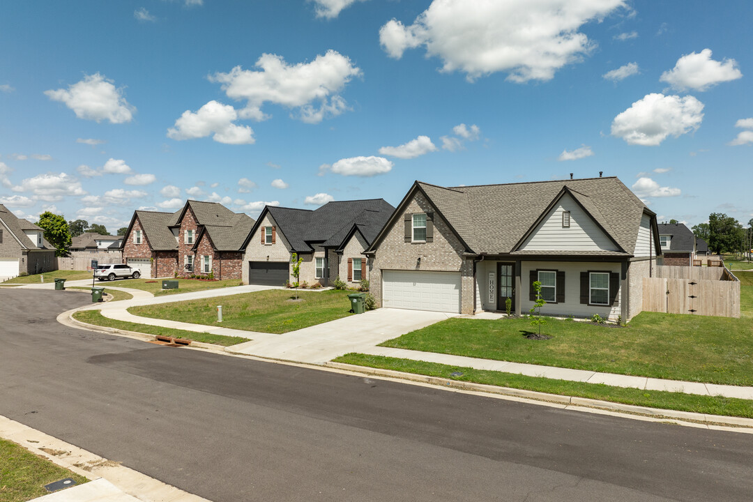 Windstone Estates in Millington, TN - Building Photo