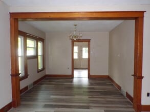 1 Howder St in Hillsdale, MI - Building Photo - Building Photo