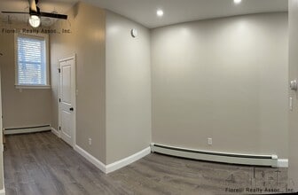 97 Cottage St, Unit 1 in Boston, MA - Building Photo - Building Photo