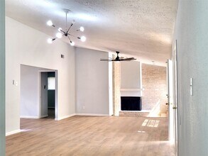 11622 Old Telegraph Rd in Houston, TX - Building Photo - Building Photo