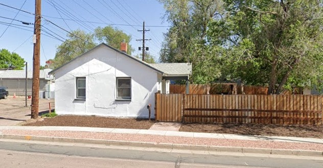 property at 1812 E Willamette Ave