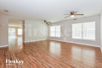 315 Willowbay Ridge St in Sanford, FL - Building Photo - Building Photo