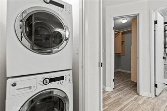 24143 Del Monte Dr. in Santa Clarita, CA - Building Photo - Building Photo