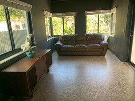 1975 SW 17th Ct in Miami, FL - Building Photo