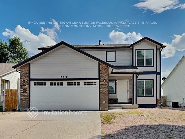 property at 7217 Moss Bluff Ct