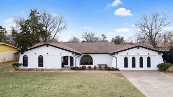 2014 12th Ave NW in Ardmore, OK - Building Photo