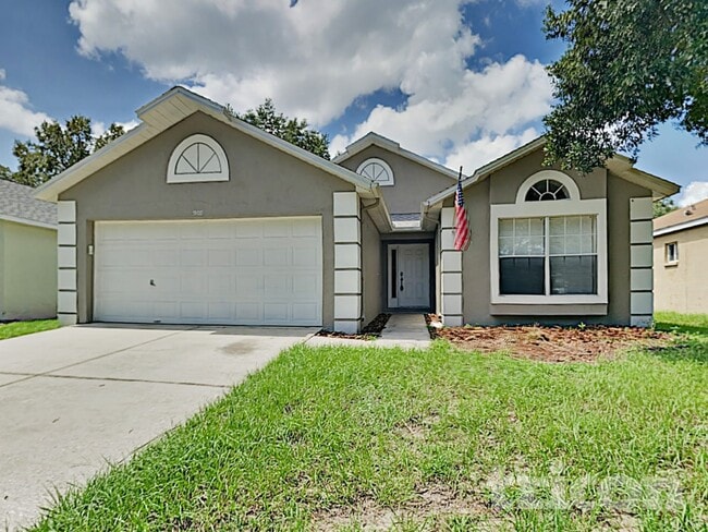 308 Sonoma Dr in Valrico, FL - Building Photo - Building Photo