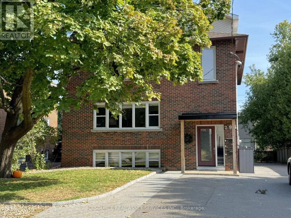 295 Kirchoffer Ave in Ottawa, ON - Building Photo