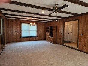 4301 Creemore Dr in Charlotte, NC - Building Photo - Building Photo