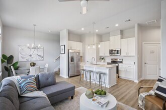 5709 Spring Stuebner Rd in Spring, TX - Building Photo - Building Photo