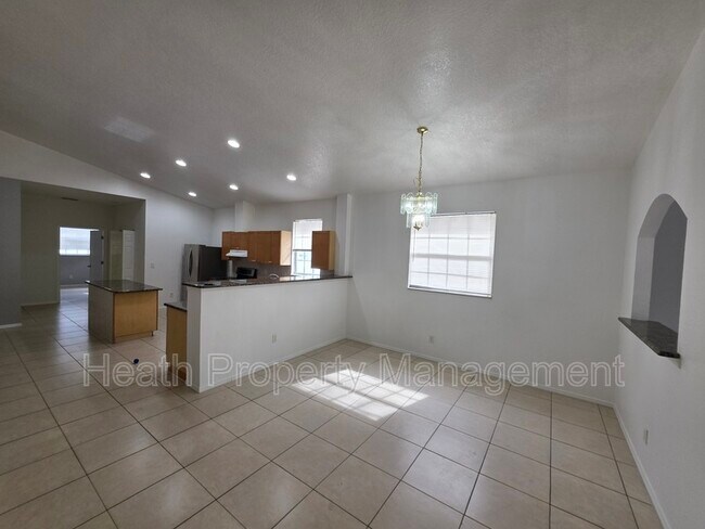 5157 Rena St in St. Petersburg, FL - Foto de edificio - Building Photo