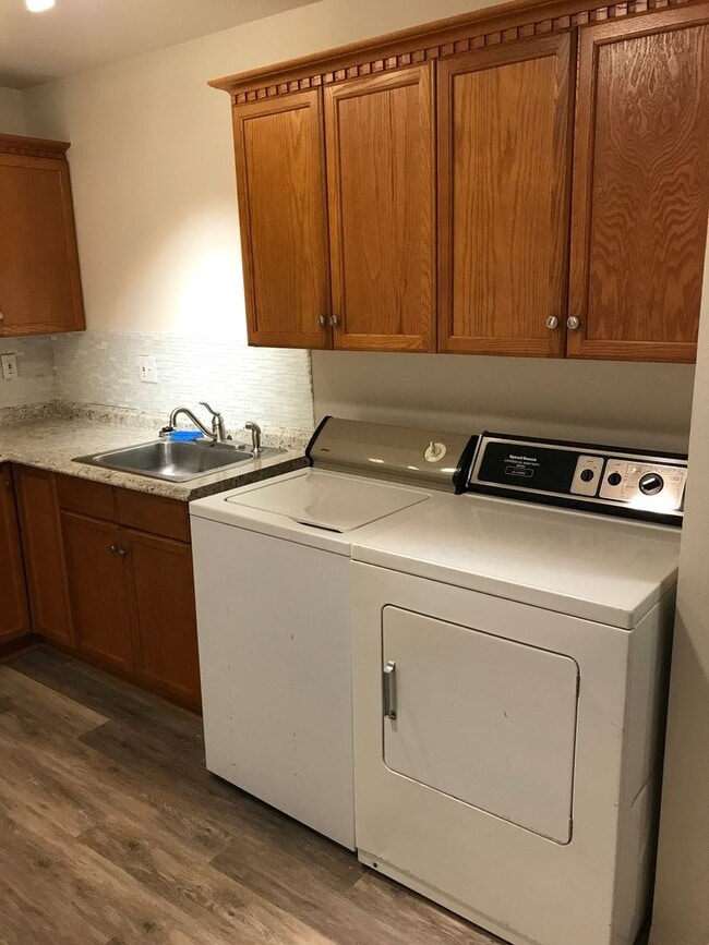 210 NW 13th St in Corvallis, OR - Building Photo - Building Photo