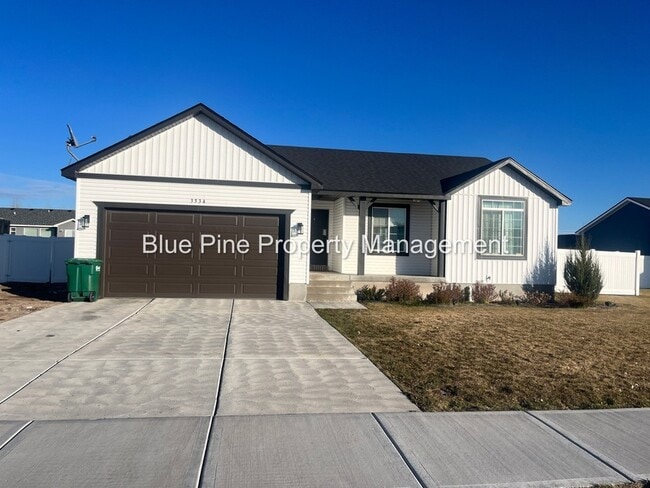 3534 Apolena Ave in Idaho Falls, ID - Building Photo - Building Photo