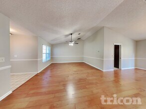 1133 Linwood Loop in Jacksonville, FL - Building Photo - Building Photo