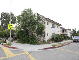 5902 Tujunga Ave Apartments