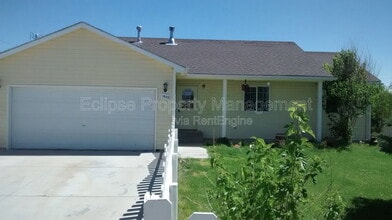 1840 Edison Ave in Alamosa, CO - Building Photo - Building Photo