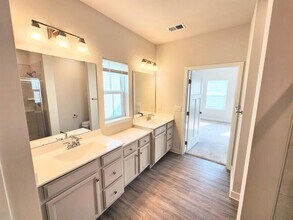 257 Riley Wy in Smithfield, VA - Building Photo - Building Photo