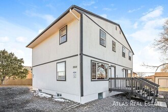 3210 W Longfellow Pl in Denver, CO - Building Photo - Building Photo