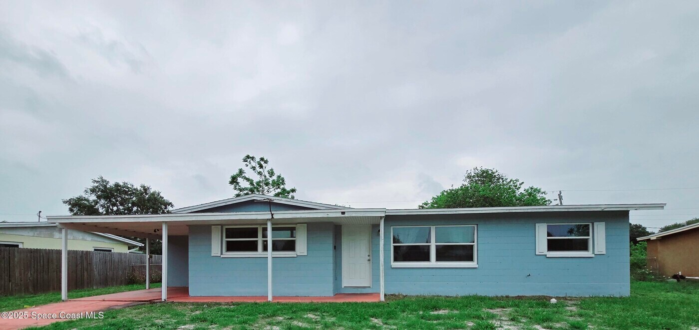 1409 Albert Dr in Melbourne, FL - Building Photo