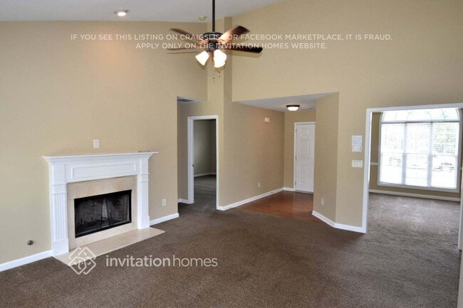 3814 Hawk Tail Drive in Loganville, GA - Foto de edificio - Building Photo