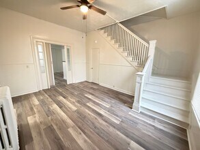 334 W Wesley St in Jackson, MI - Building Photo - Building Photo