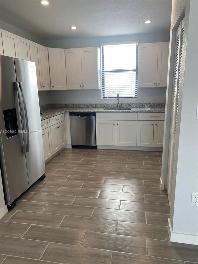 24940 SW 134th Ave in Homestead, FL - Building Photo - Building Photo