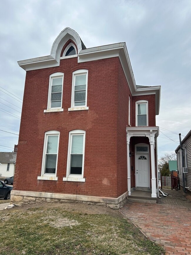 property at 1001 Kentucky St