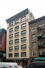 130 W 28th St in New York, NY - Foto de edificio - Building Photo