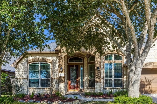 property at 29114 Davenport Dr