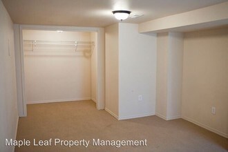 323 NE 158th St in Shoreline, WA - Building Photo - Building Photo