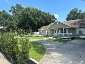 230 E Story Rd in Winter Garden, FL - Building Photo