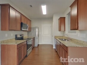 2062 Aragon Lane, Unit 2-2247 in Gastonia, NC - Foto de edificio - Building Photo