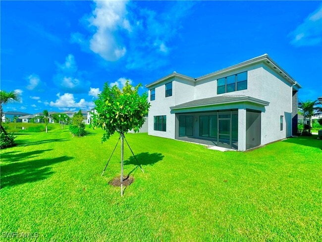 20304 Estero Xing Blvd in Estero, FL - Building Photo - Building Photo