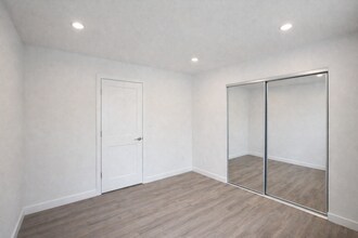 2157 Balboa Ave in San Diego, CA - Foto de edificio - Building Photo