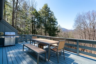 74 Mt Guardian Rd in Bearsville, NY - Building Photo - Building Photo