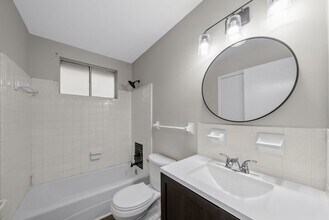 125 Tandy Dr in Clarksville, TN - Foto de edificio - Building Photo