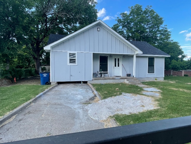 property at 2631 Canary Dr