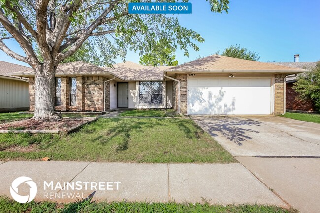property at 11233 Cimarron Dr