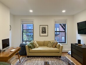426 Marlborough St, Unit 4 in Boston, MA - Foto de edificio - Building Photo