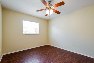 521 Sunrise Dr in Casselberry, FL - Building Photo - Building Photo