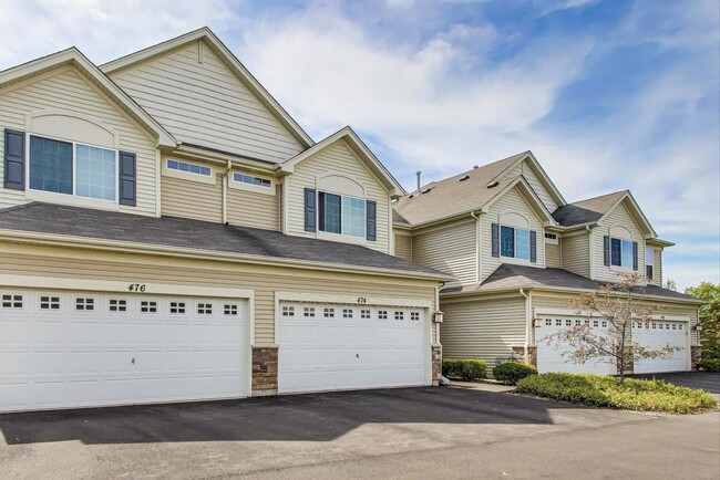 474 S Jade Ln in Round Lake, IL - Building Photo - Building Photo