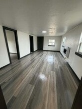 510 Noble St in Perry, OK - Building Photo - Building Photo